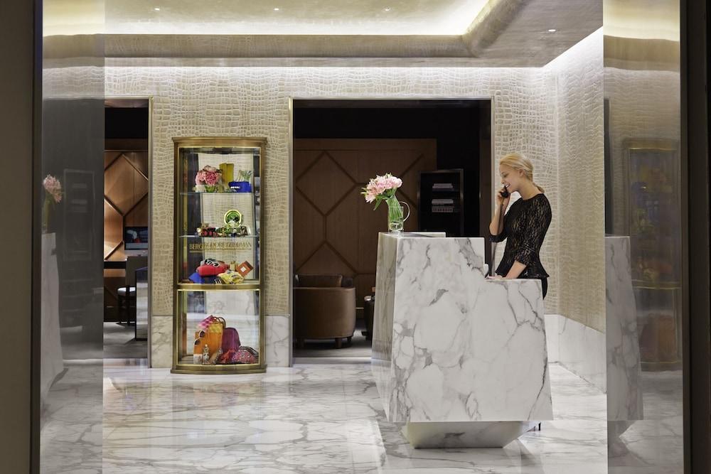 Hilton Club The Quin New York Hotel Екстериор снимка