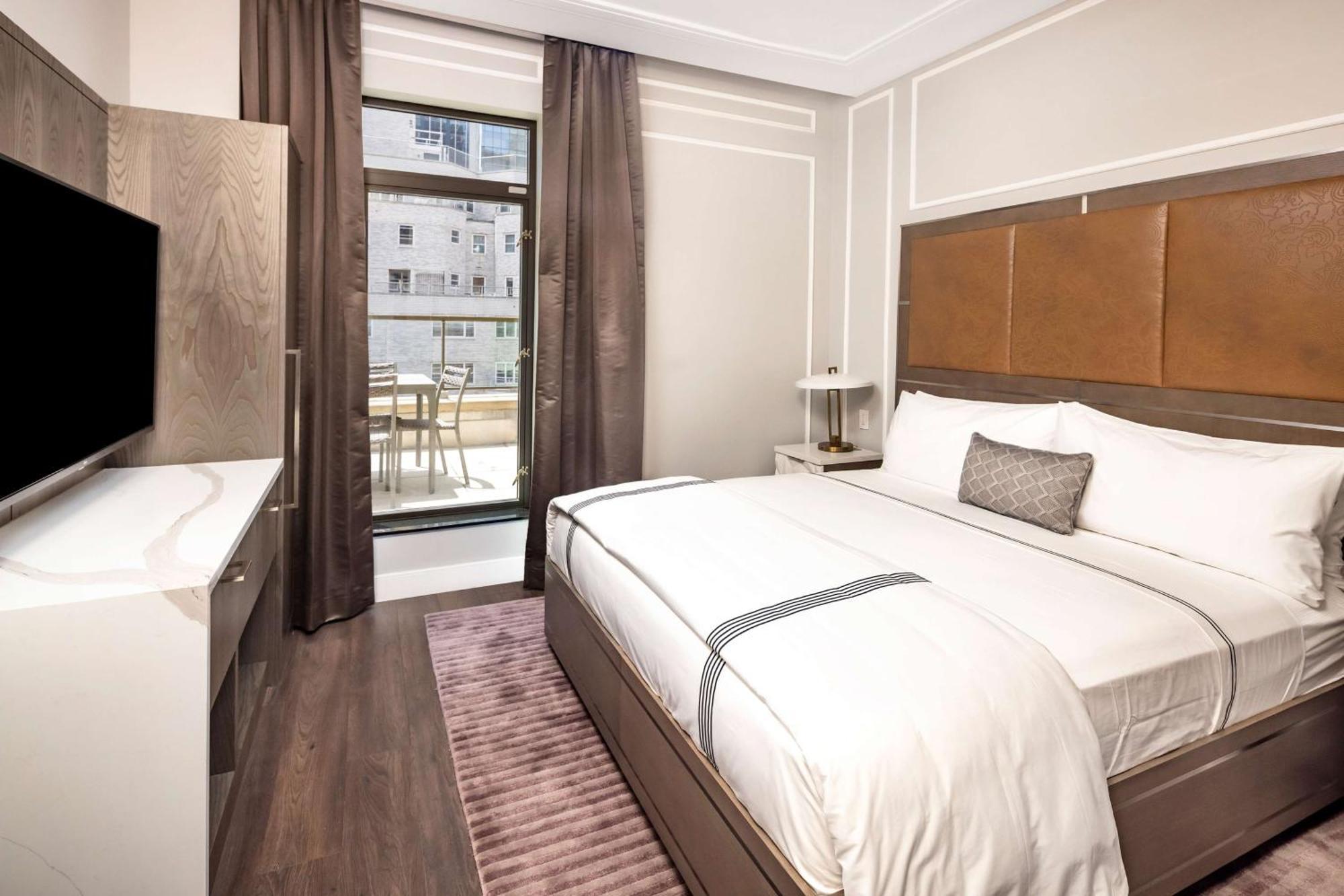 Hilton Club The Quin New York Hotel Екстериор снимка