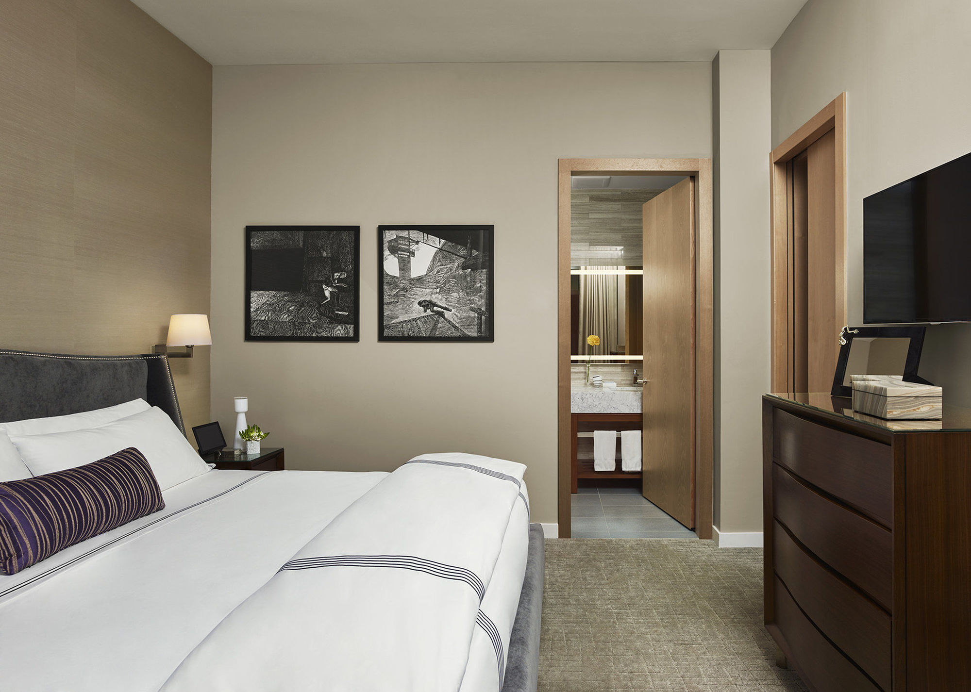 Hilton Club The Quin New York Hotel Екстериор снимка